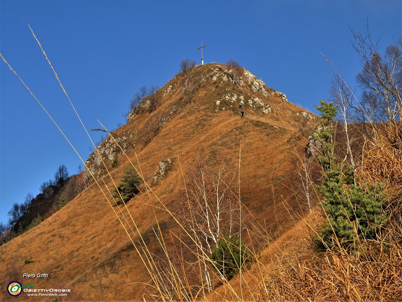 37 Vista sulla cima .JPG